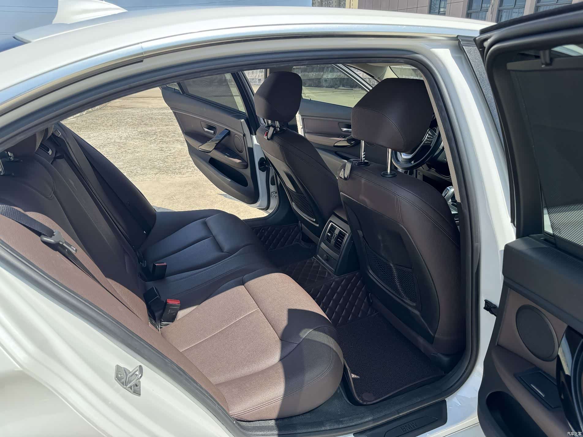 BMW 3 Series, 2019 13