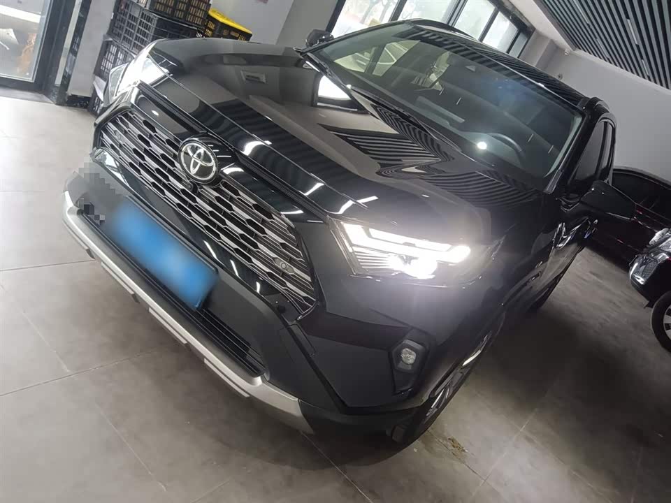 Toyota RAV4 Rongfang