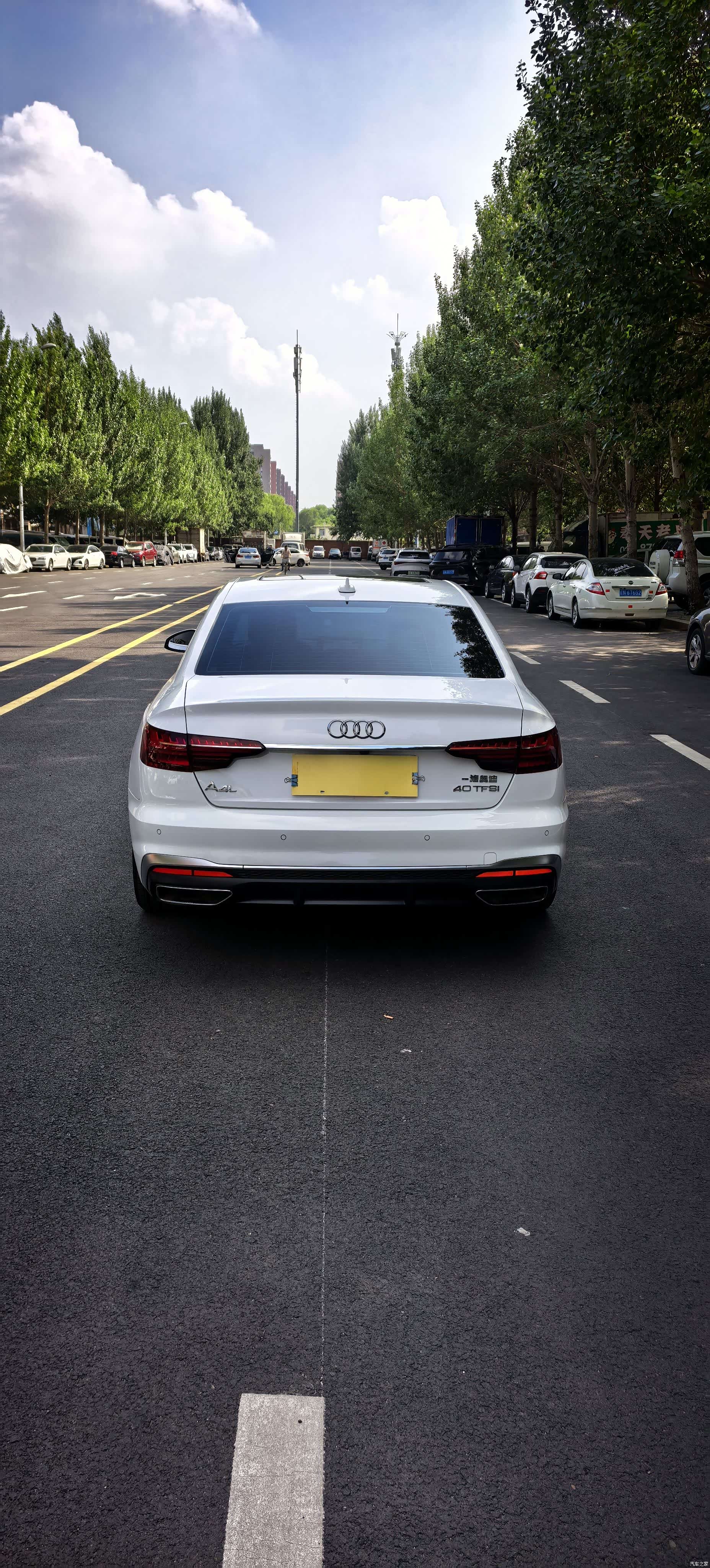 Audi A4L, 2021 11