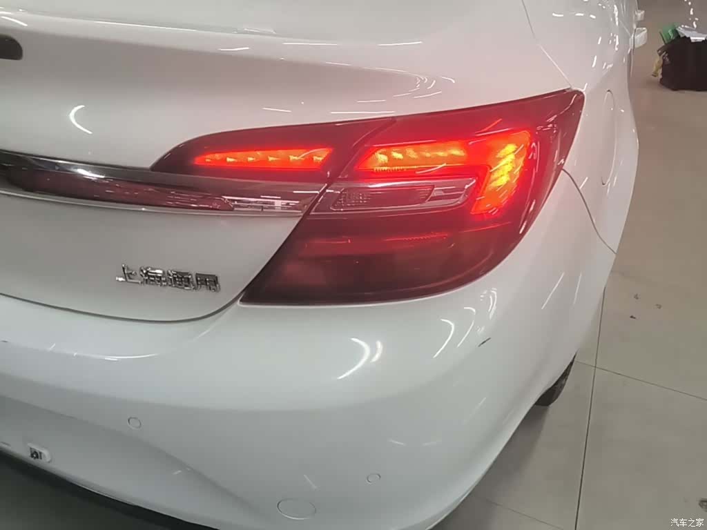Buick Regal, 2015 8