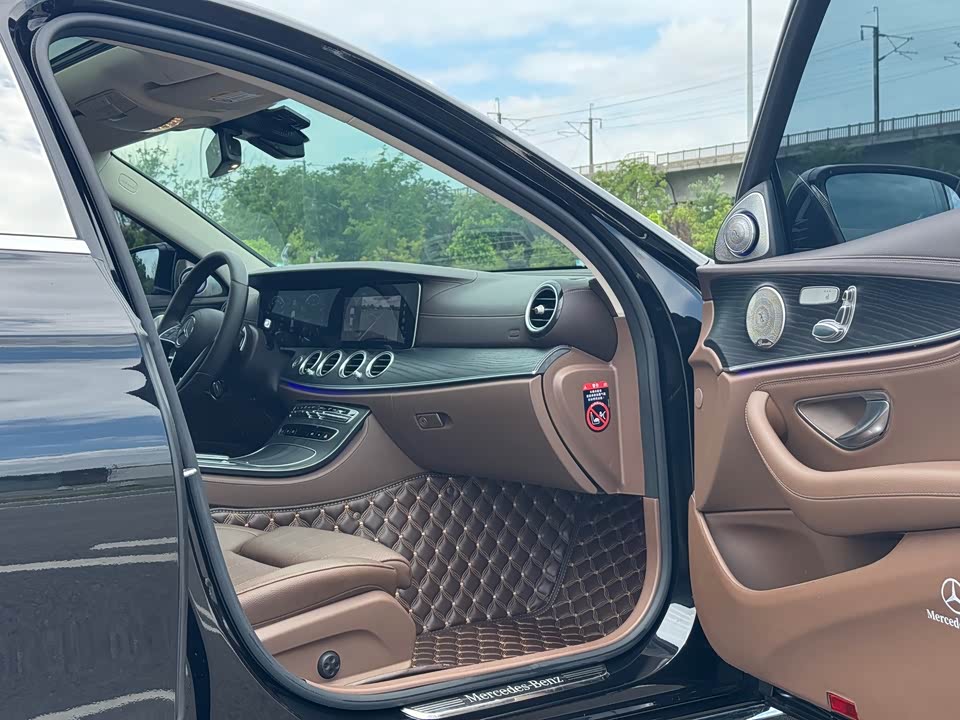 Mercedes-Benz E-class Mercedes-Benz E-class