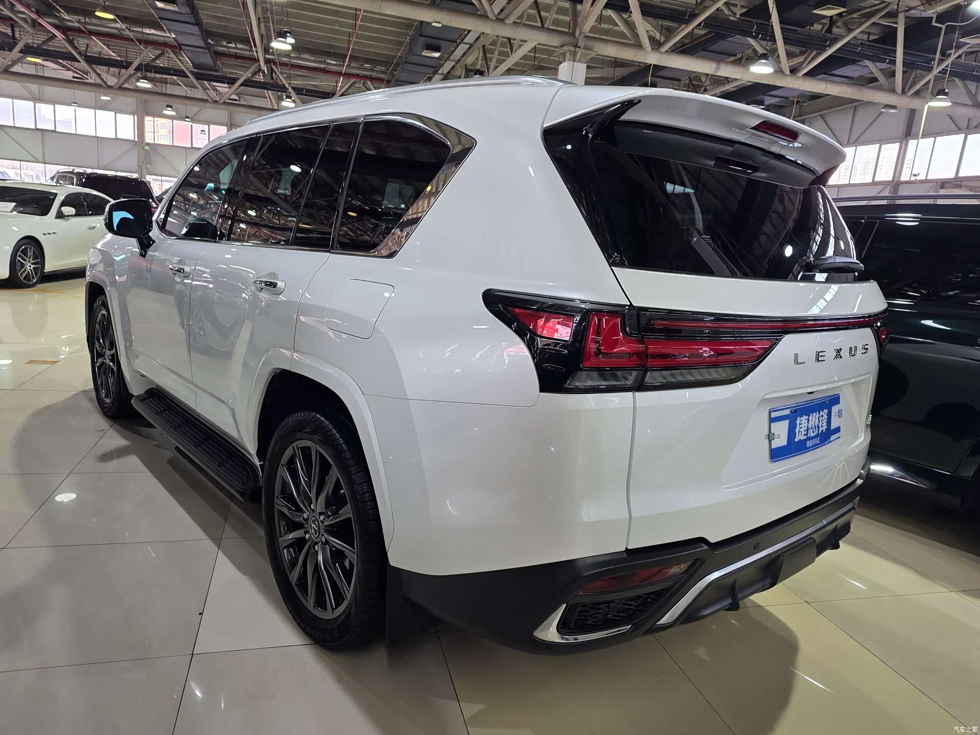 Lexus LX, 2023 все фото
