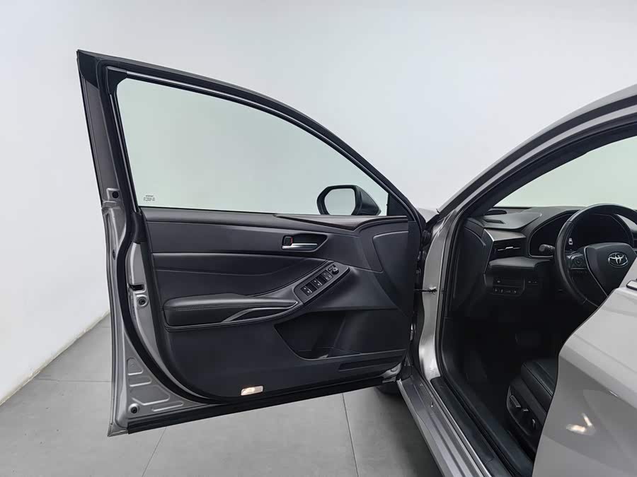 Toyota Avalon 2024, фото 8