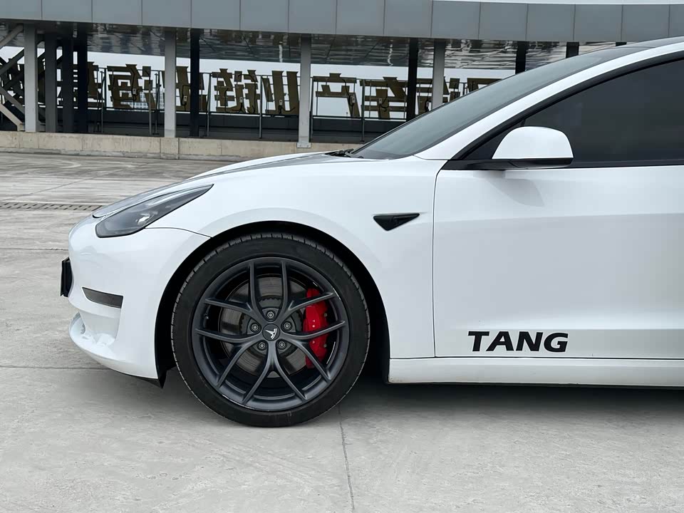 Tesla Model 3 Tesla Model 3