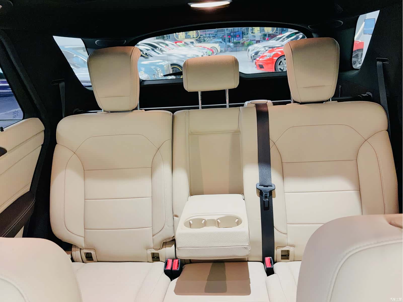 Mercedes-Benz GLE, 2017 16