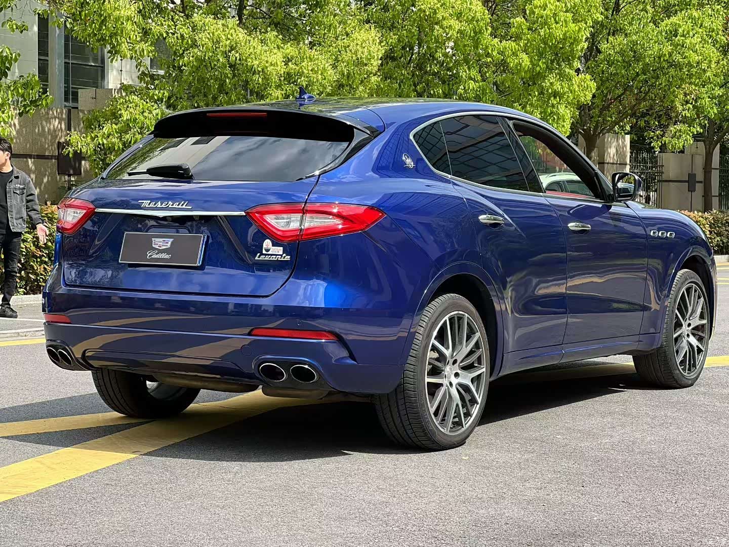 Maserati Levante, 2016 все фото