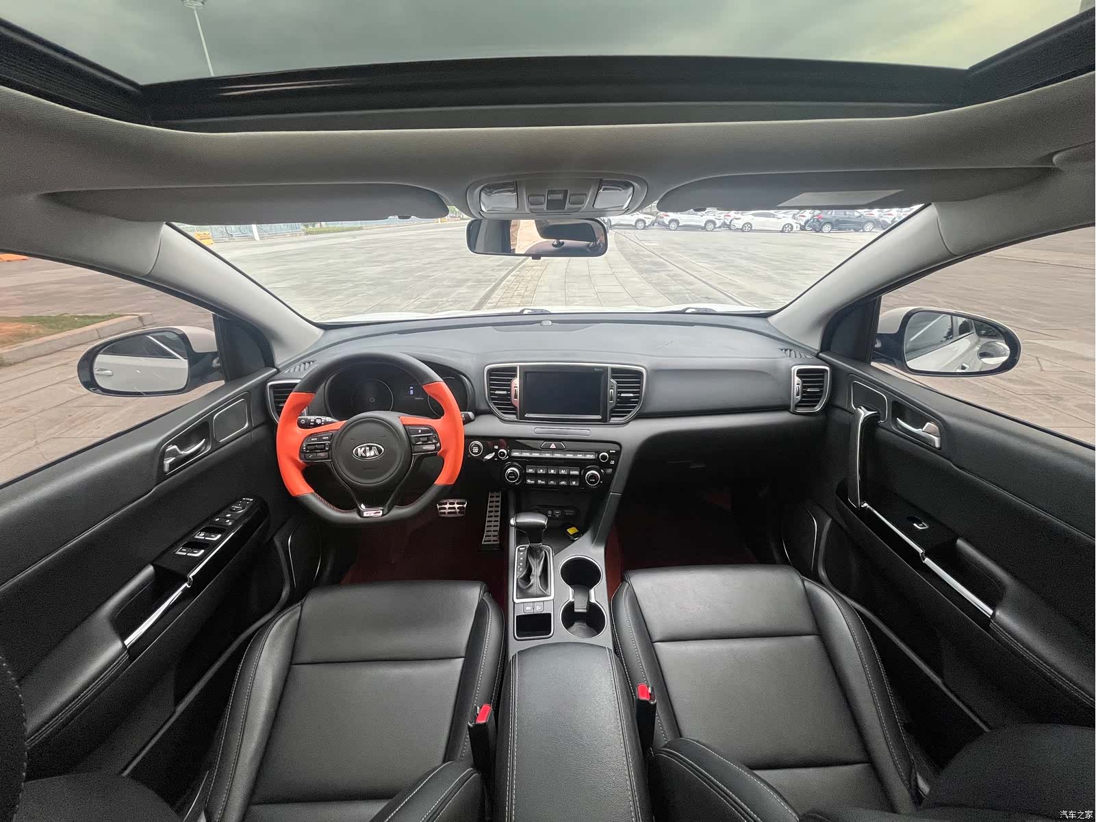 Kia KX5, 2016 9