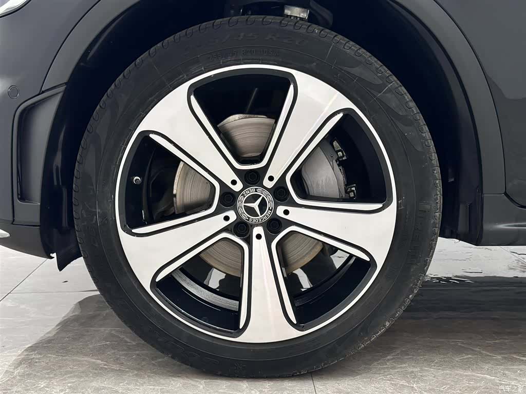 Mercedes-Benz GLC, 2022 21
