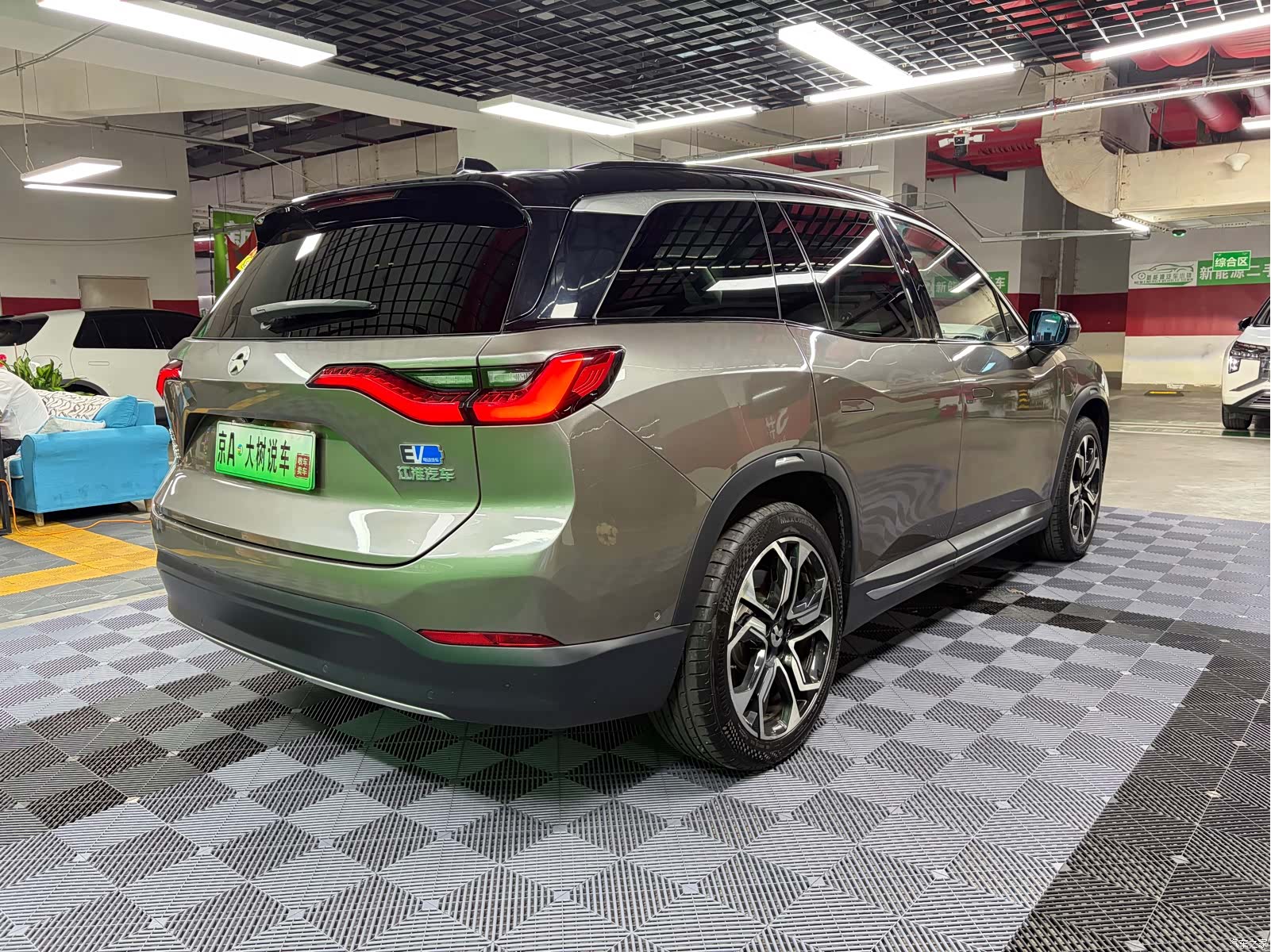 NIO ES8, 2018 7