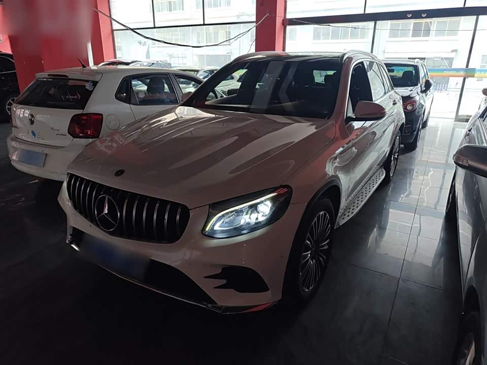 Mercedes-Benz GLC Mercedes-Benz GLC