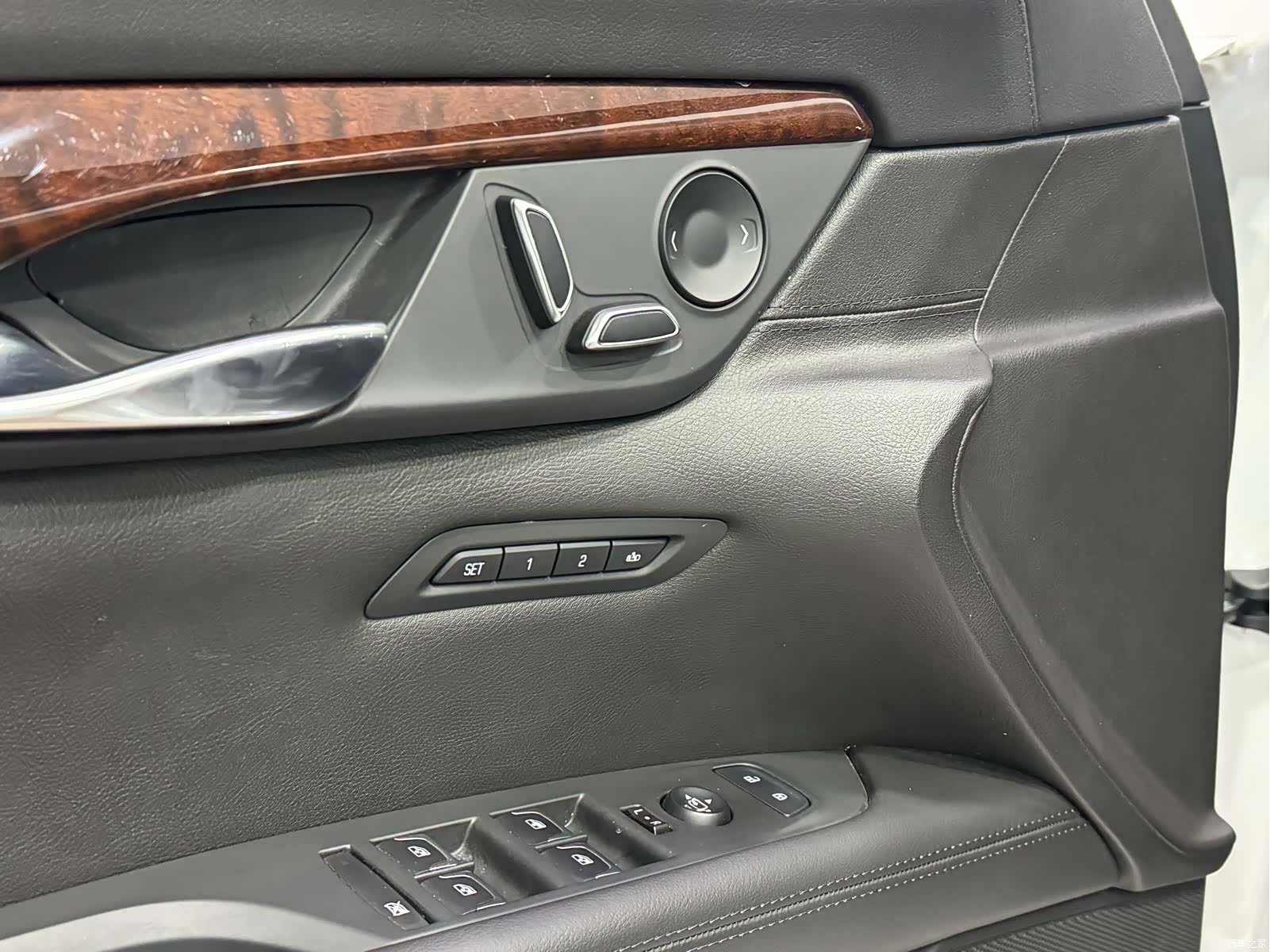 Cadillac CT6, 2018 9