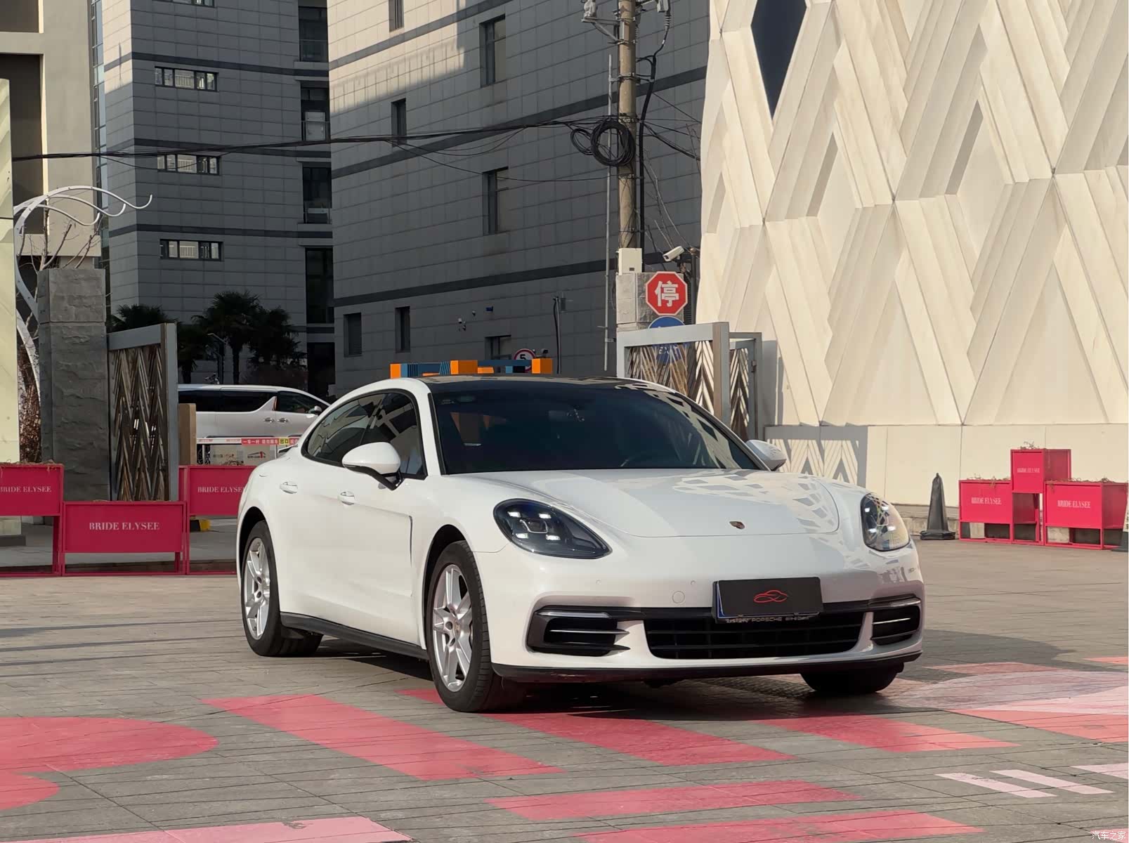 Porsche Panamera, 2017 3