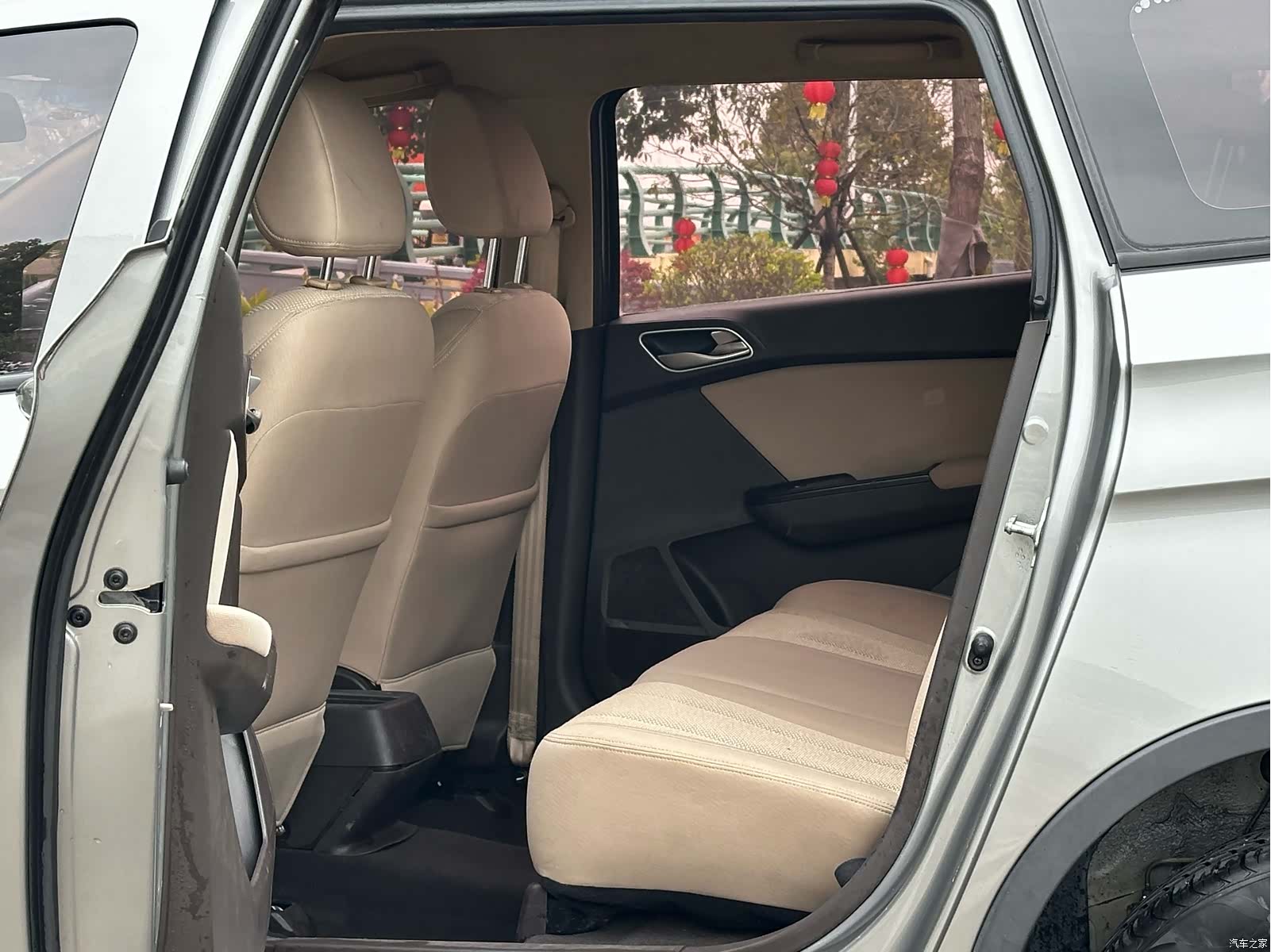 Wuling 310W, 2019 8