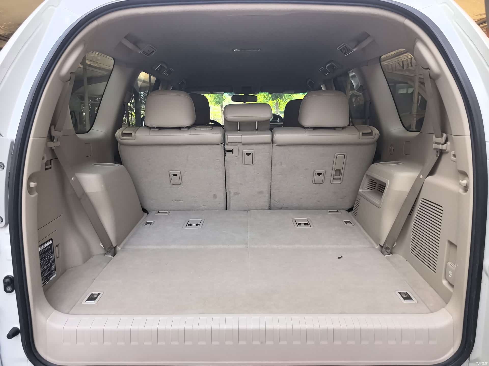 Toyota Prado, 2011 14