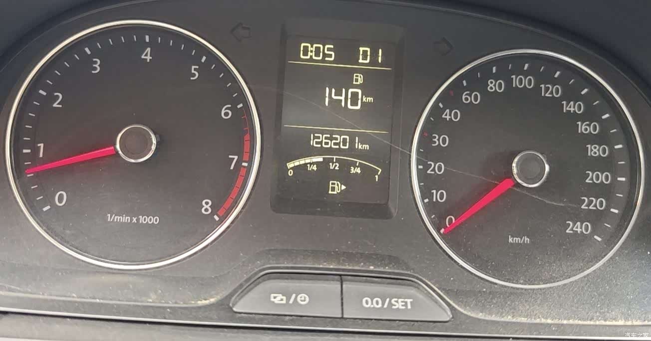 Volkswagen Lavida, 2014 15