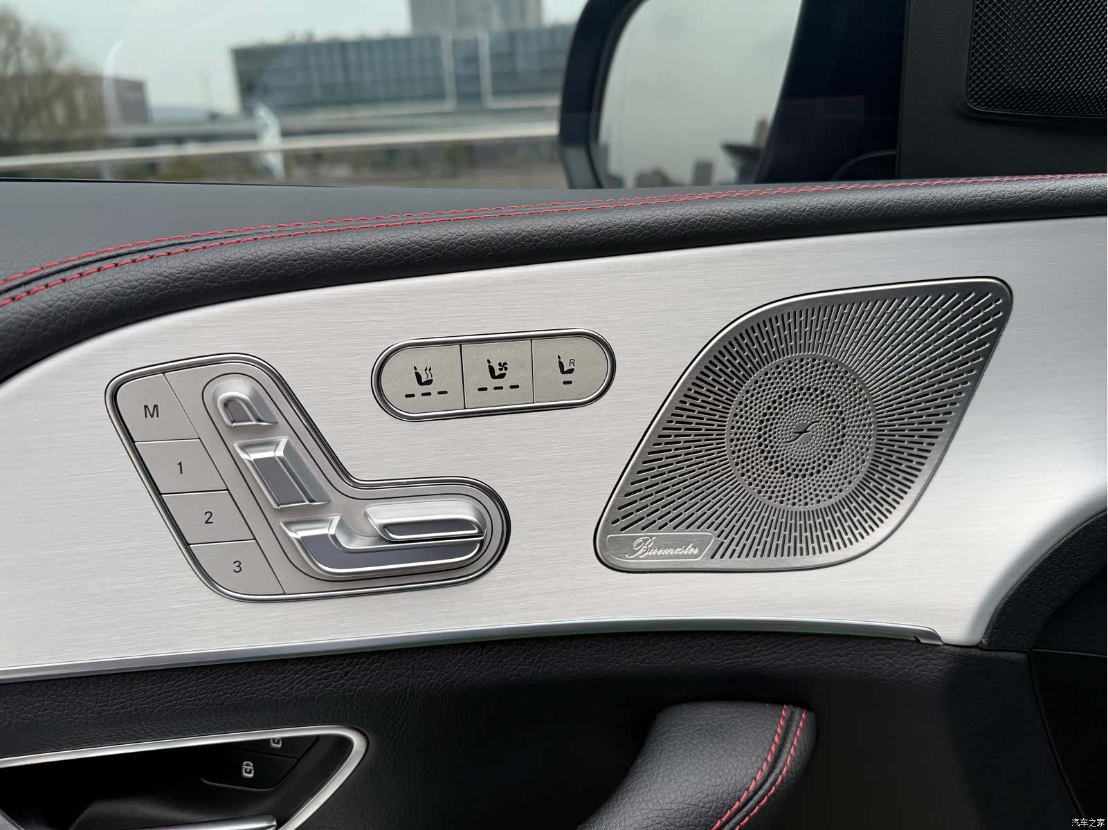 Mercedes-Benz GLE, 2024 11