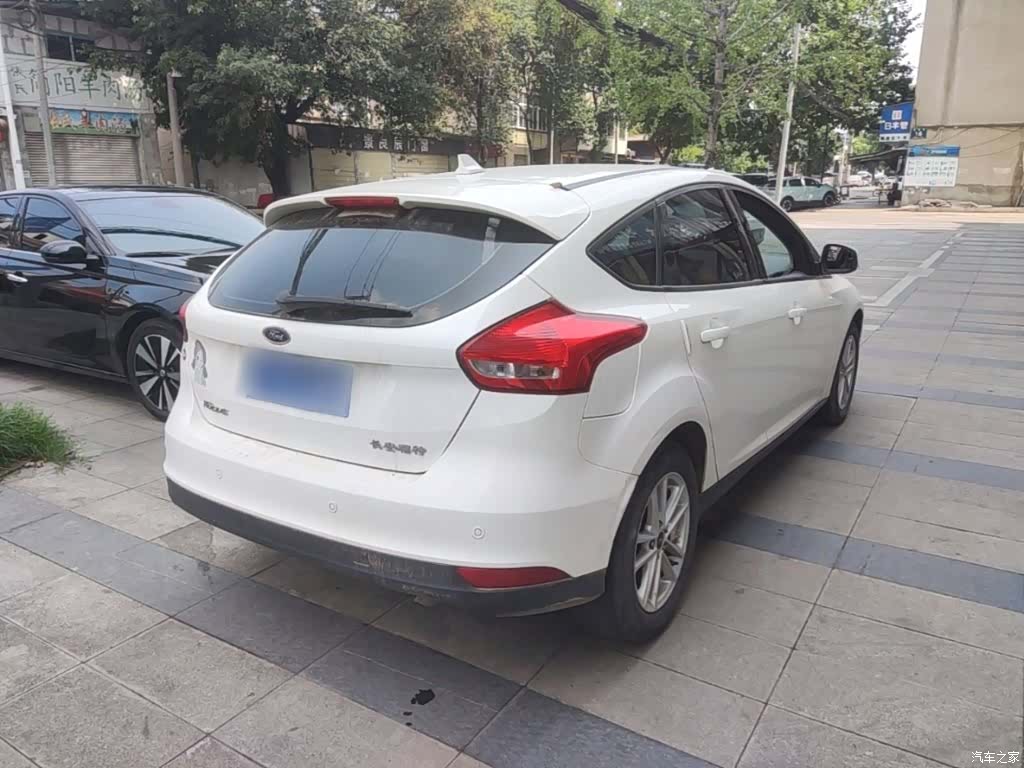 Ford Focus, 2018 7