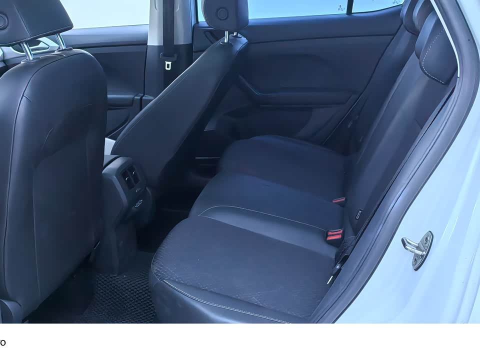 Volkswagen Exploring the shadow