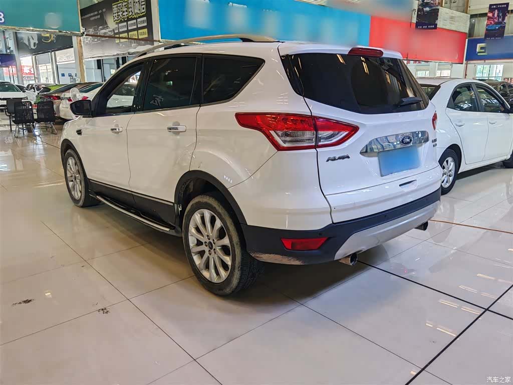 Ford Kuga, 2014 12