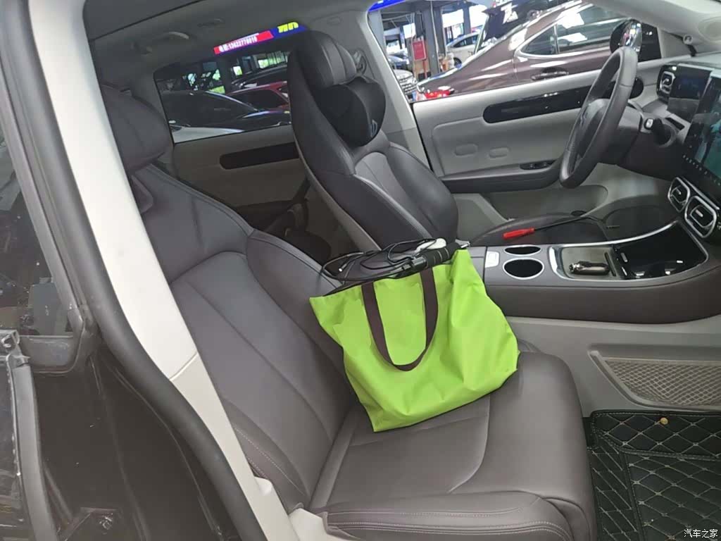 Leapmotor C11, 2023 25