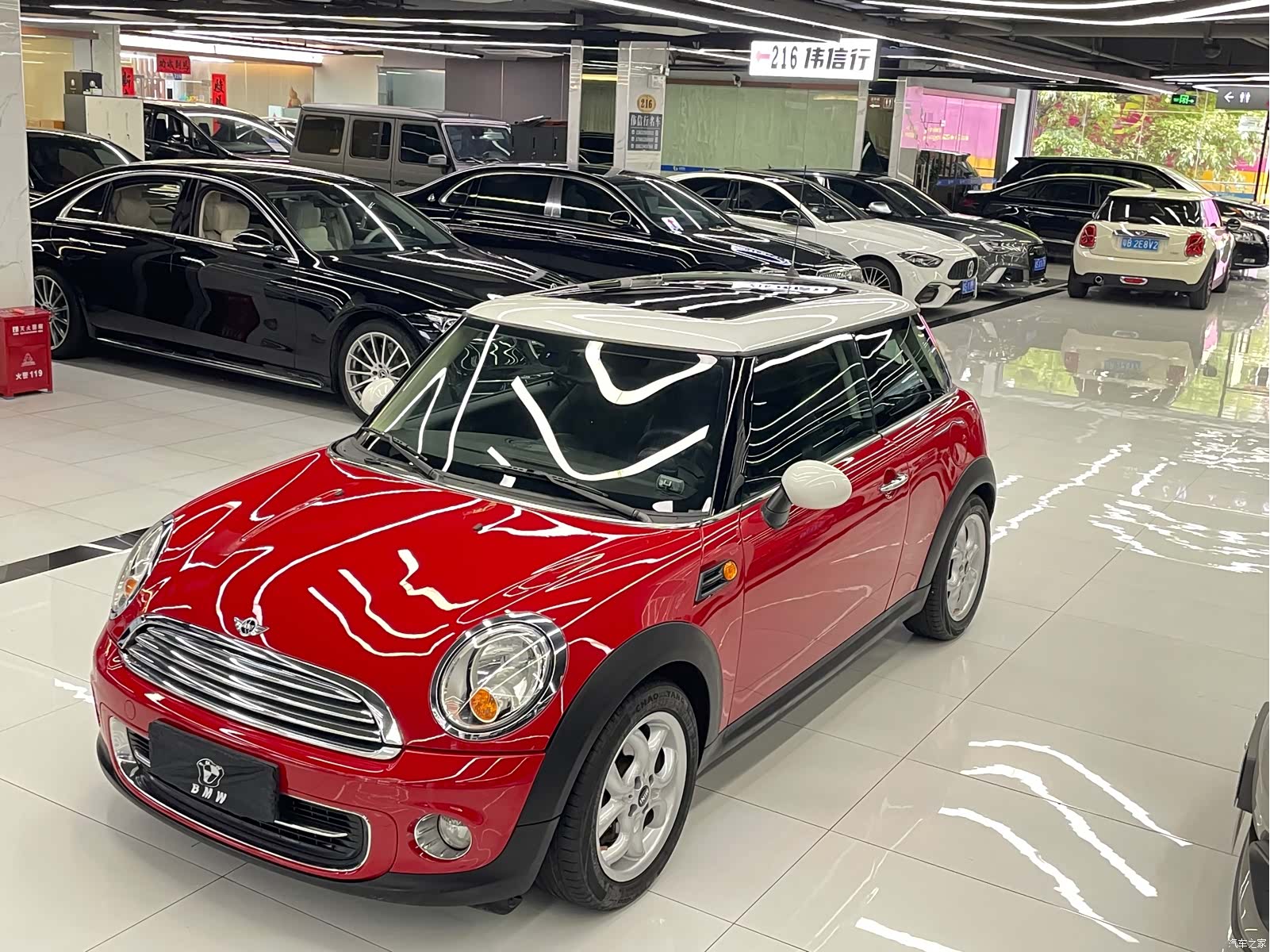 Mini Cooper, 2012 16