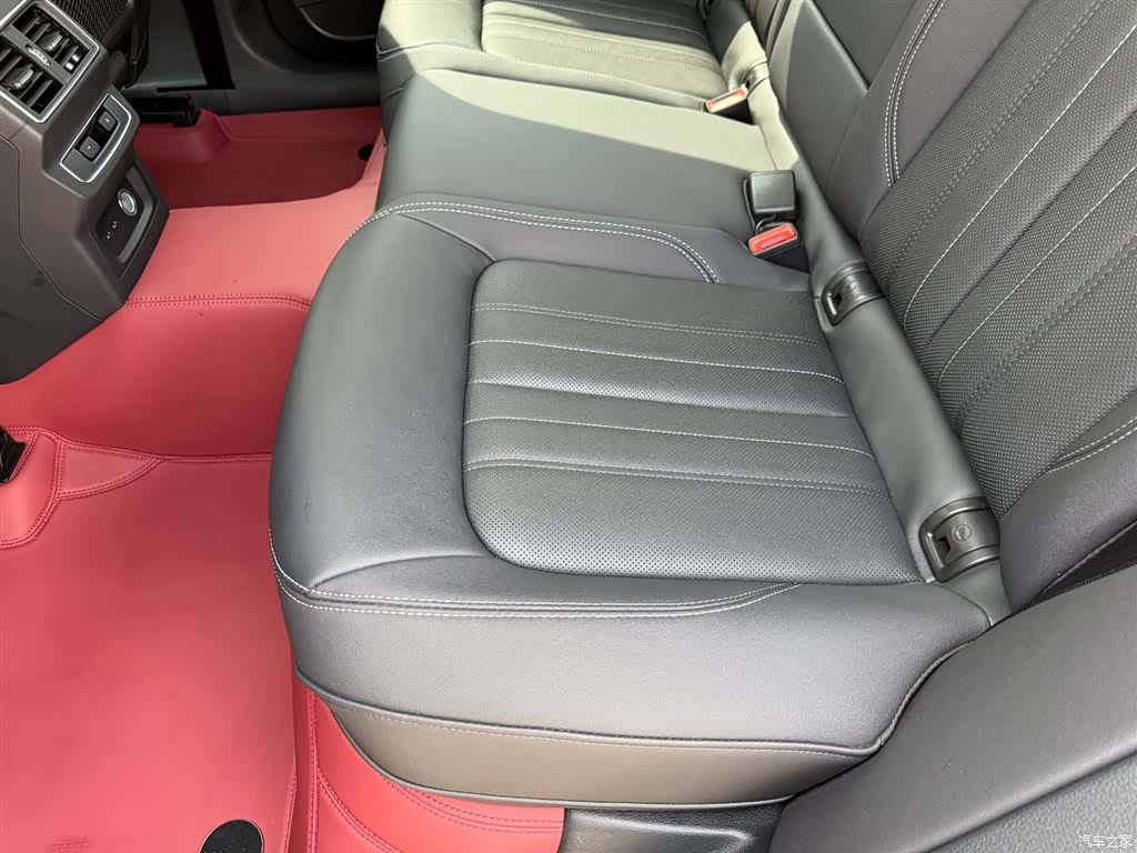 Audi Q5L, 2022 22