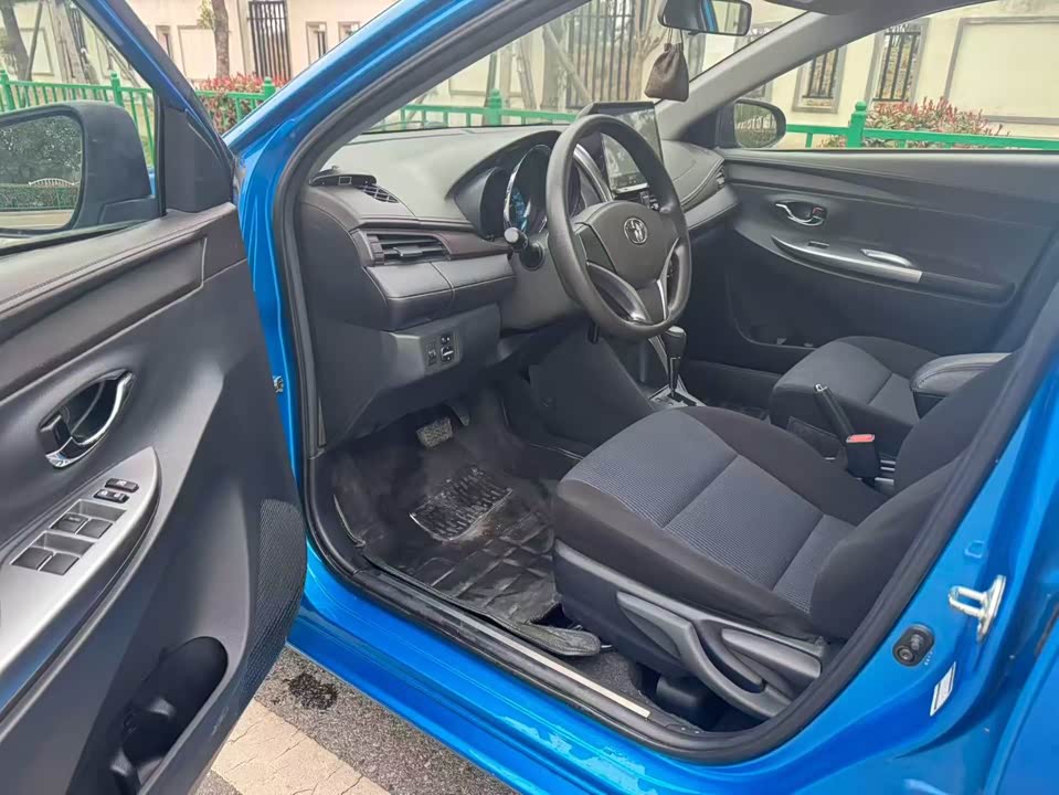 Toyota YARiS L Zhixuan