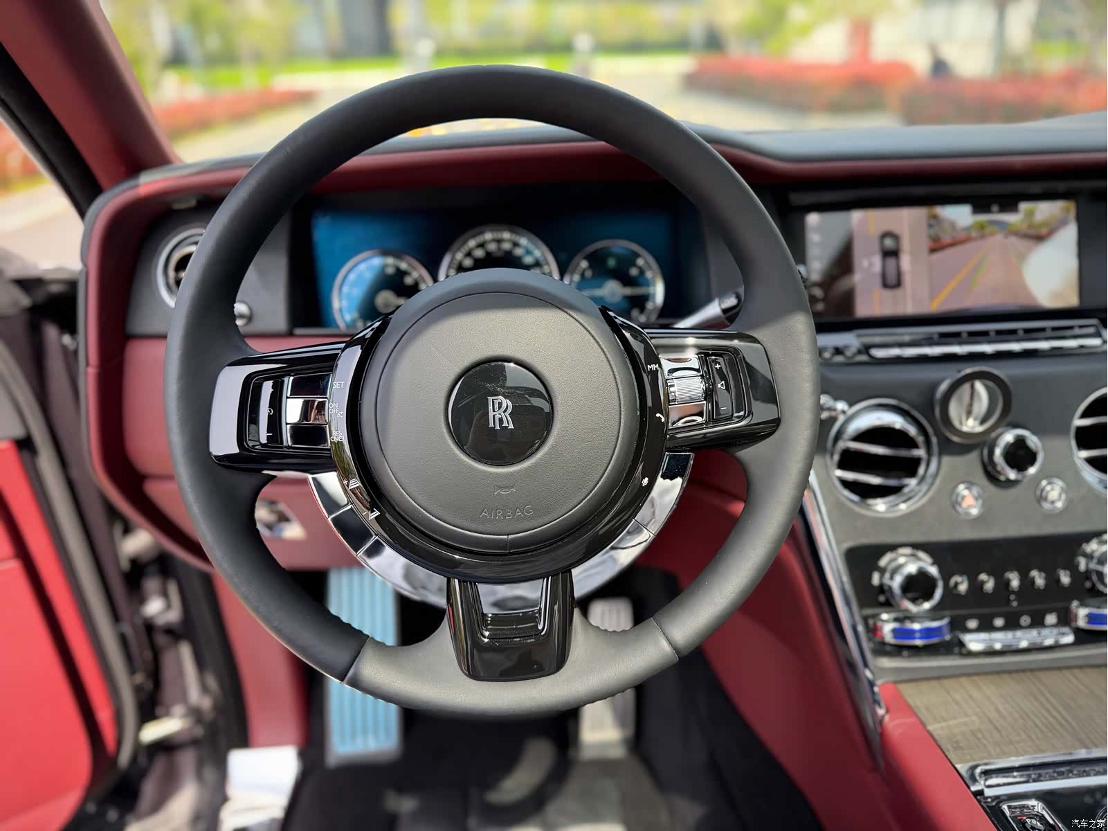 Rolls-Royce Cullinan, 2019 все фото