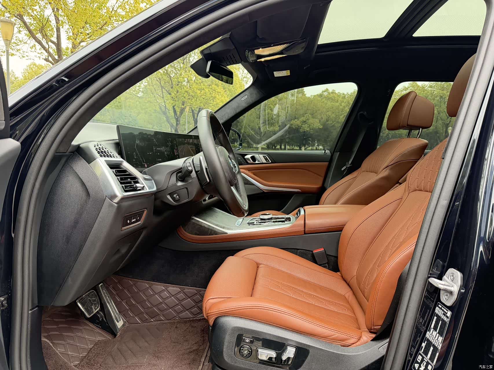 BMW X7, 2024 10
