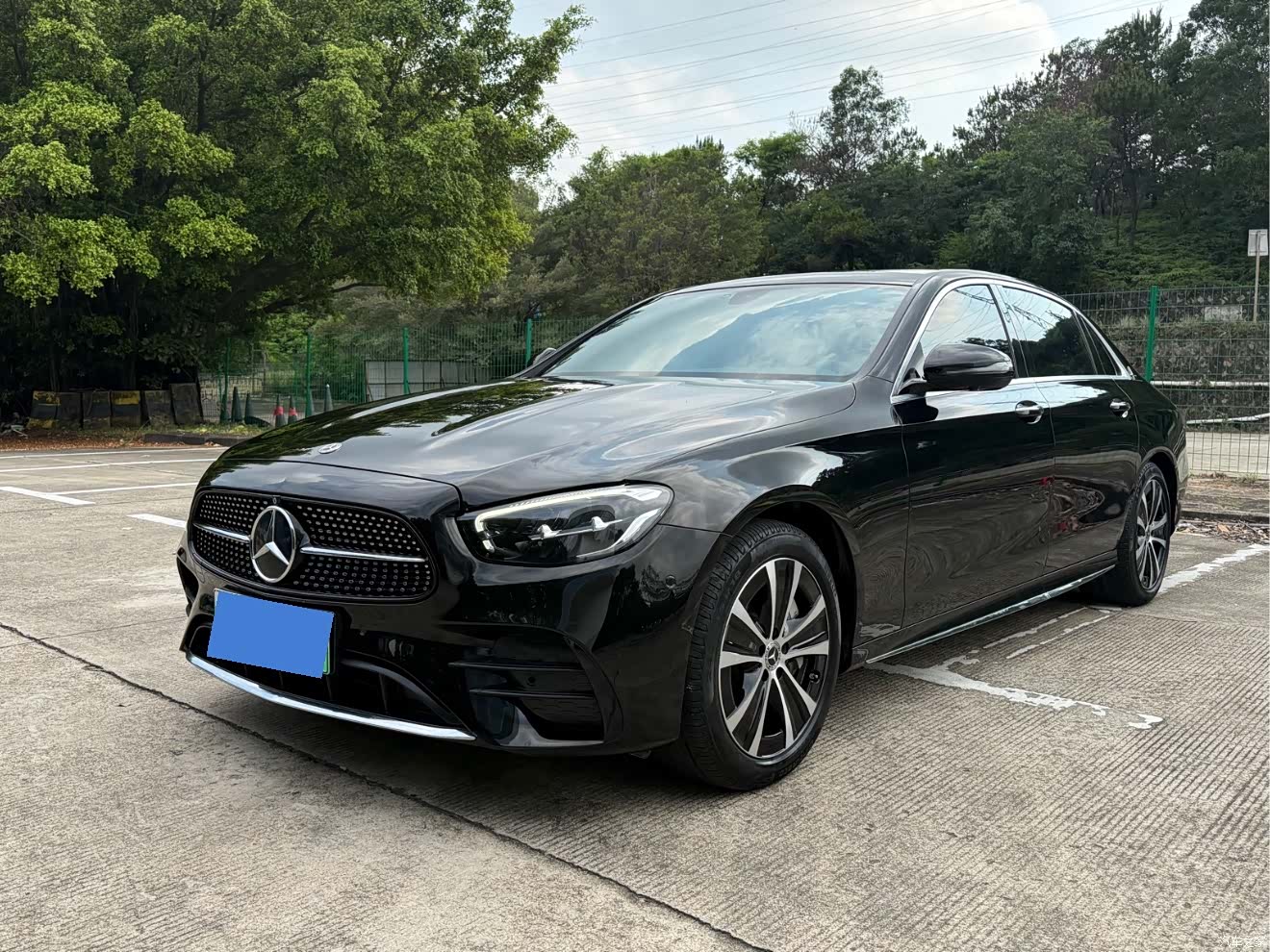 Mercedes-Benz E-Class, 2022 1
