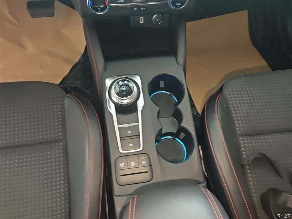 Ford Focus, 2020 14