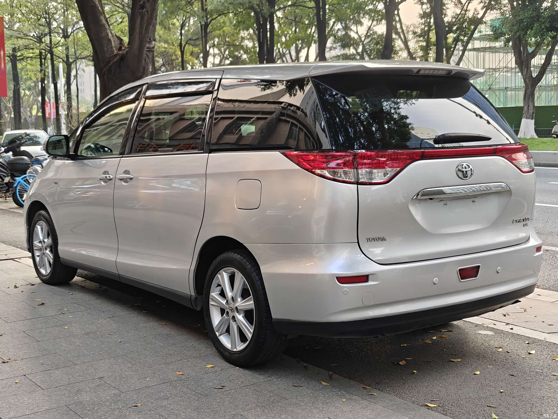 Toyota 7, 2011 18