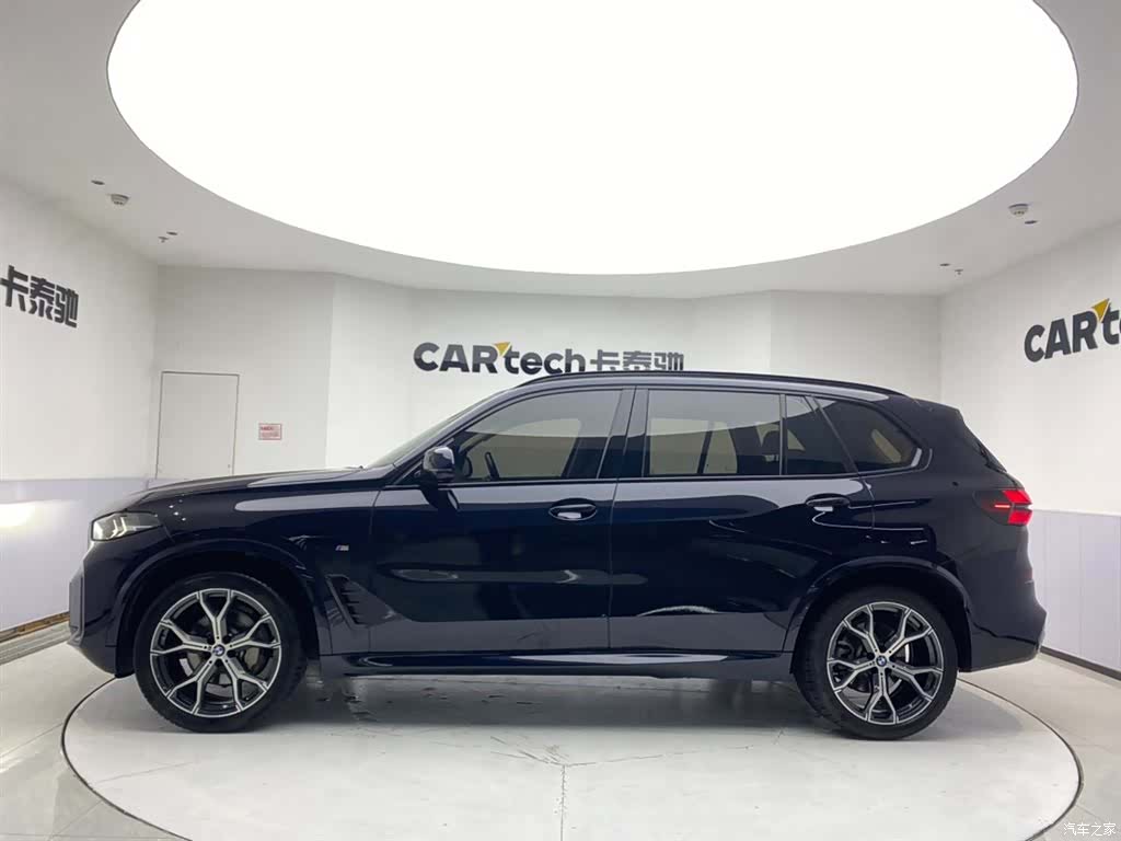 BMW X5, 2024 8
