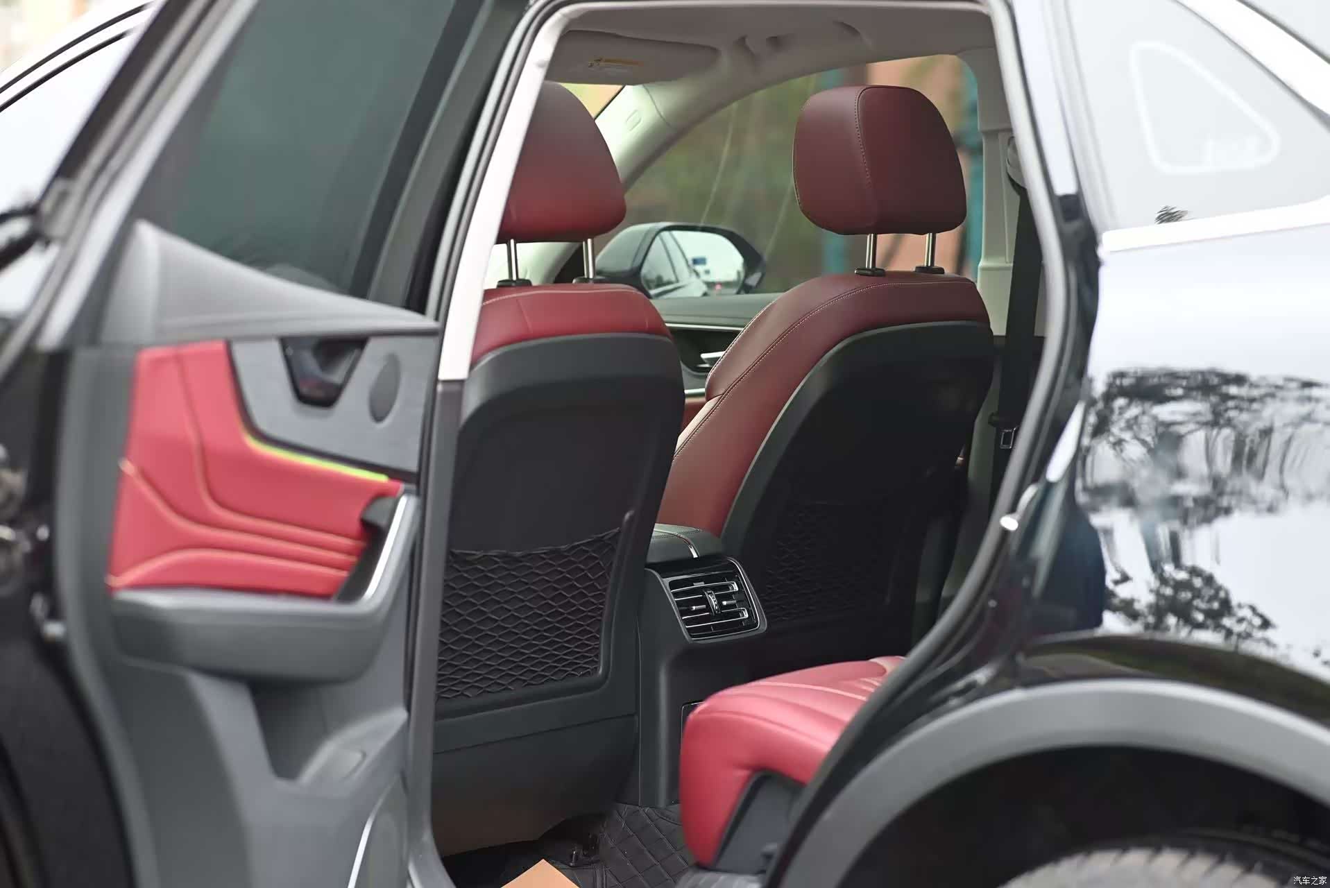 Hongqi HS5, 2026 все фото