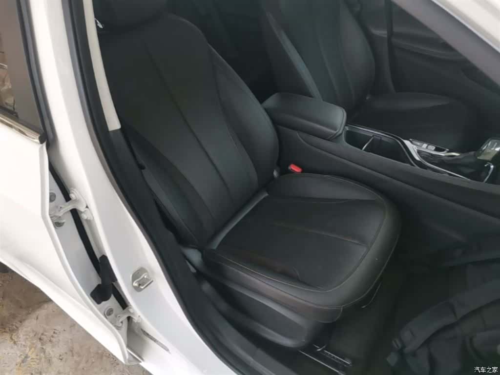 Buick Verano, 2023 25