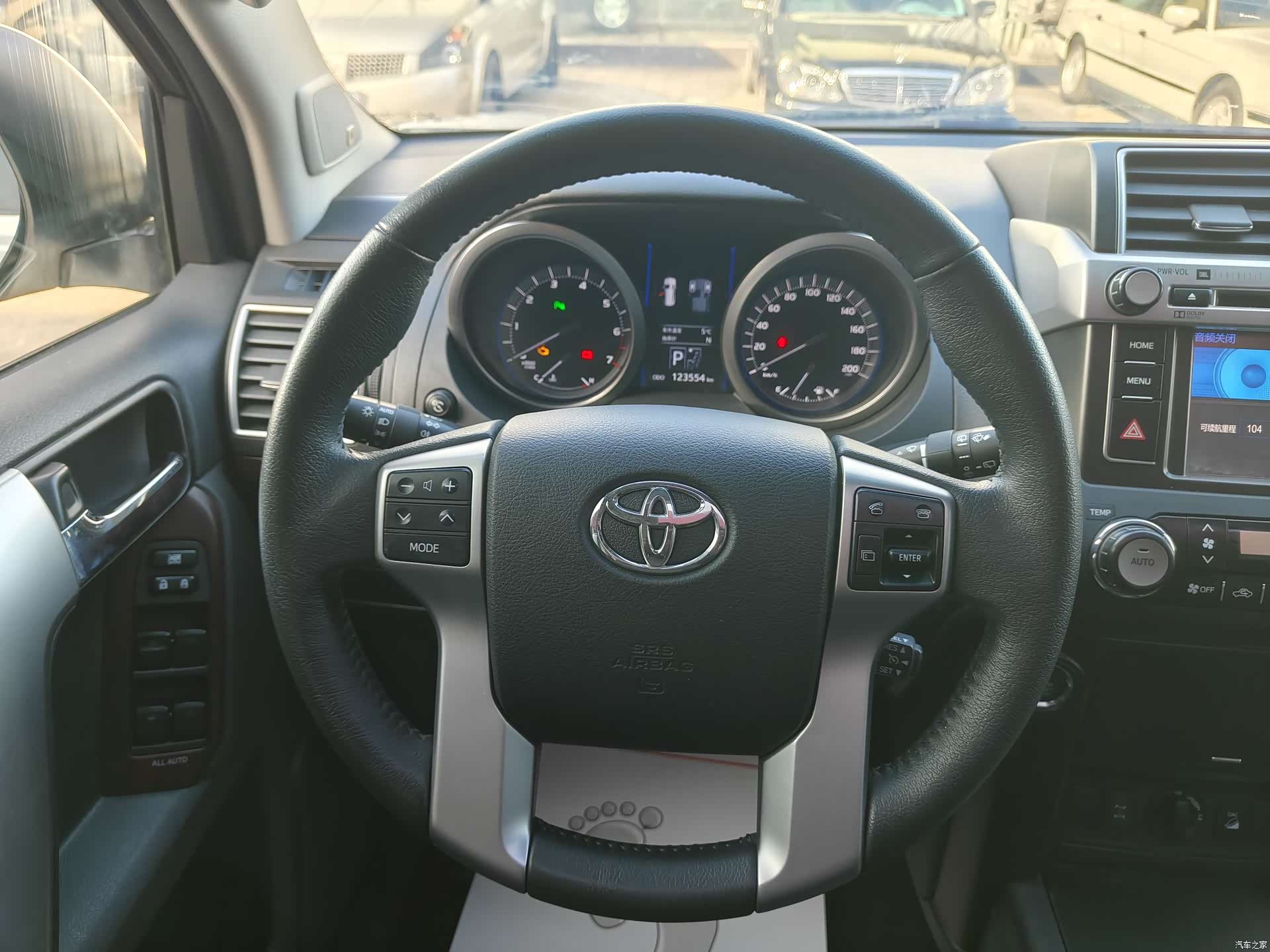 Toyota Prado, 2017 9