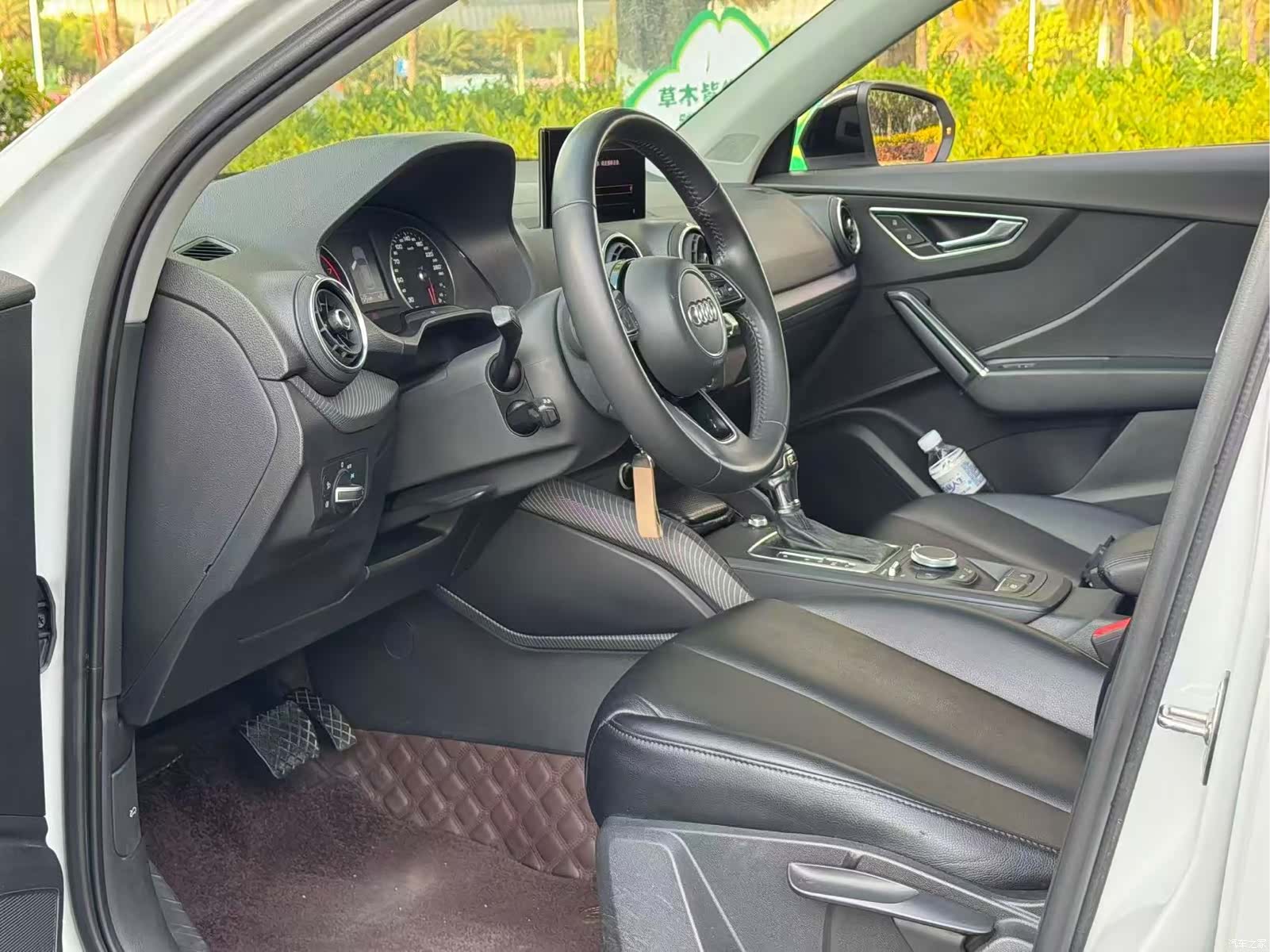 Audi Q2L, 2019 7