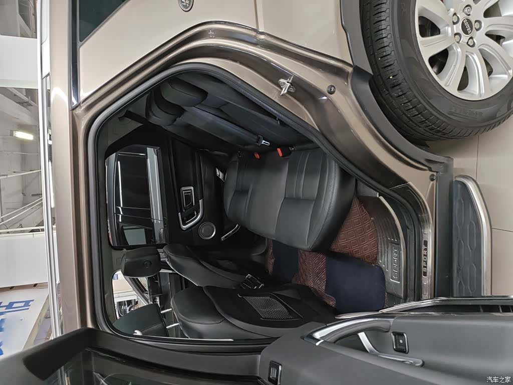 Land Rover Discovery, 2017 10