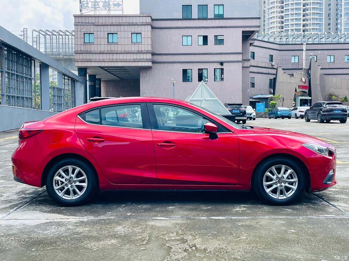 Mazda Mazda3, 2014 27