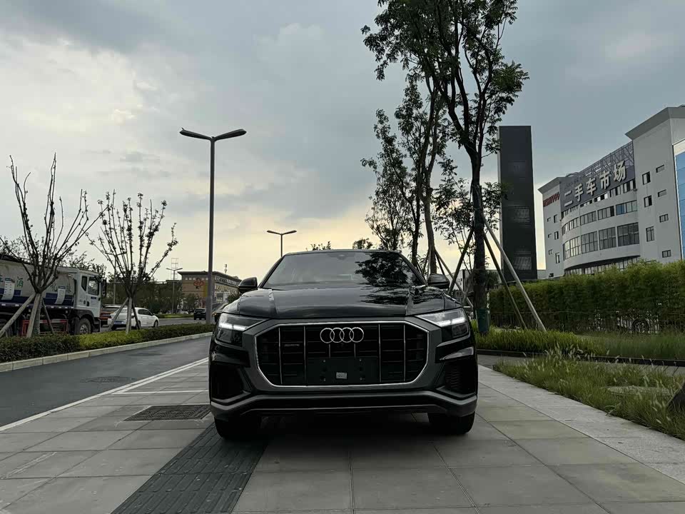 Audi Q8 Audi Q8