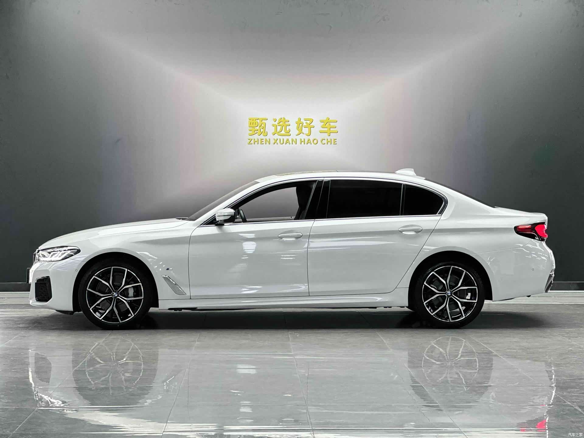 BMW 5 Series, 2023 3