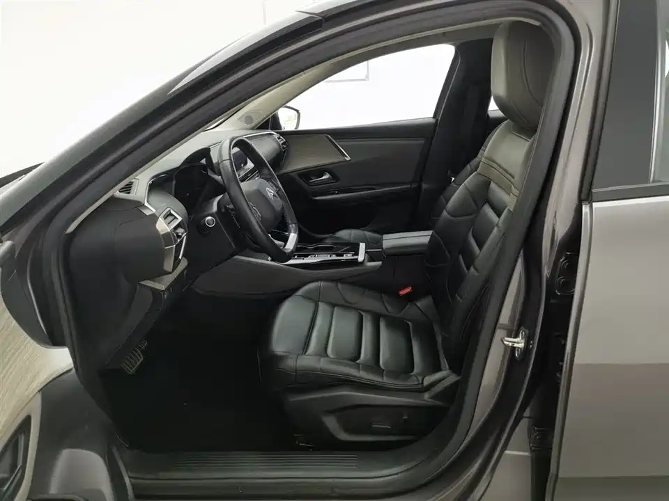 Citroen Versailles C5 X