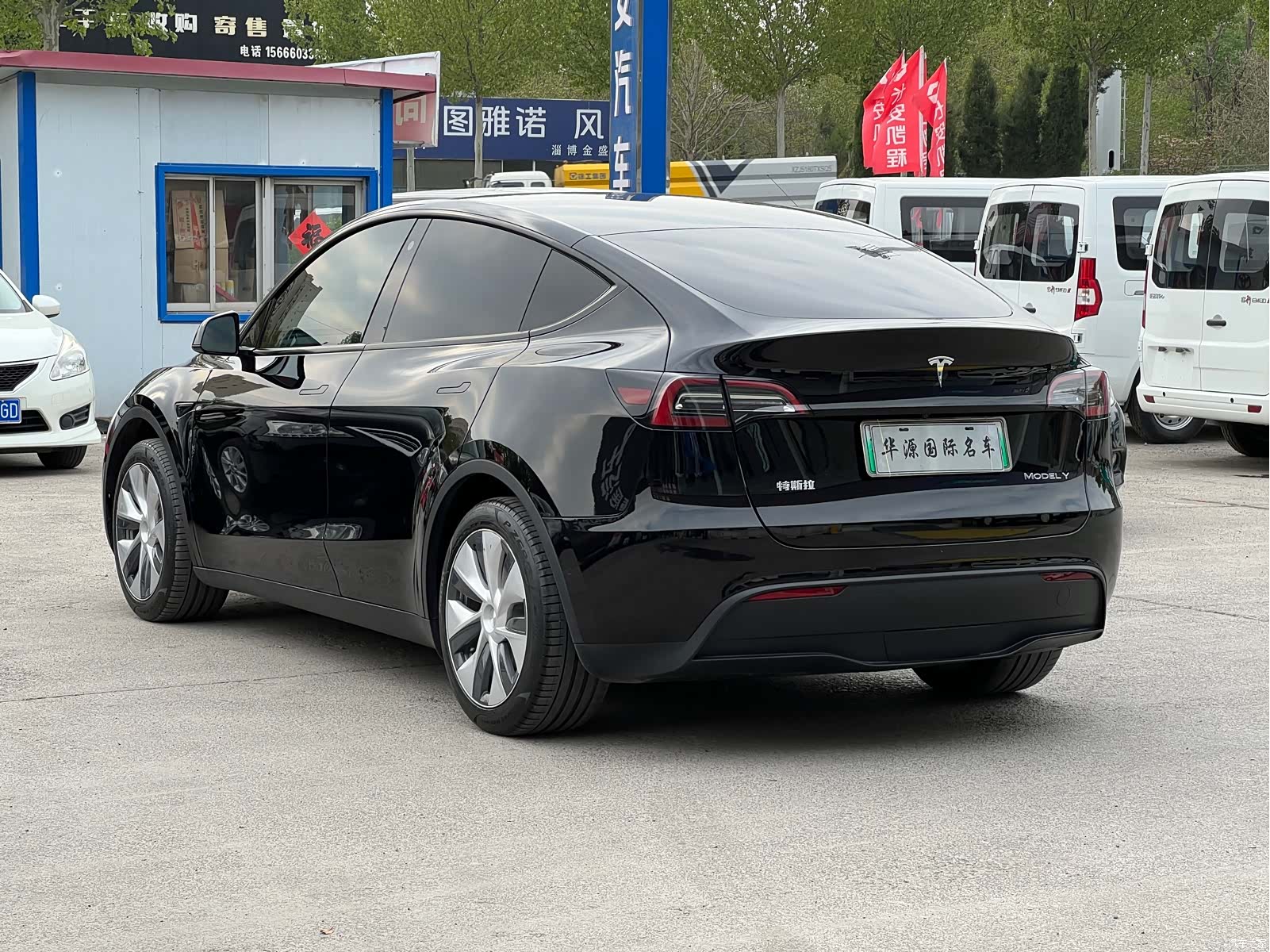 Tesla Model Y, 2023 11