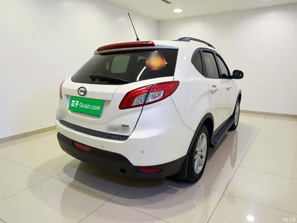 GAC GS5, 2015 4