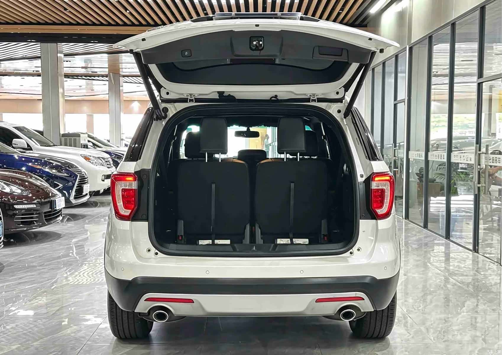 Ford Explorer, 2015 9