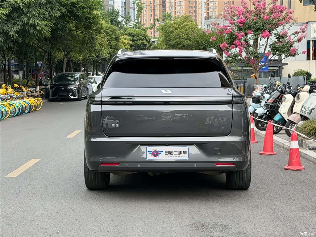 Li Auto L7, 2024 все фото