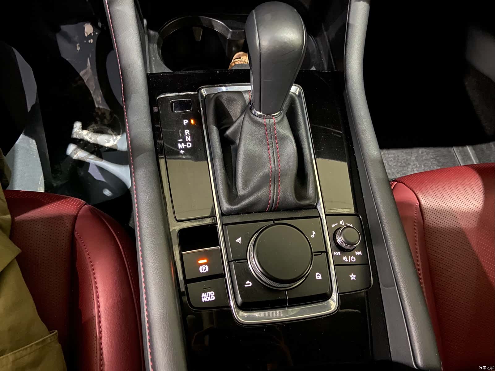 Mazda Mazda3, 2023 24