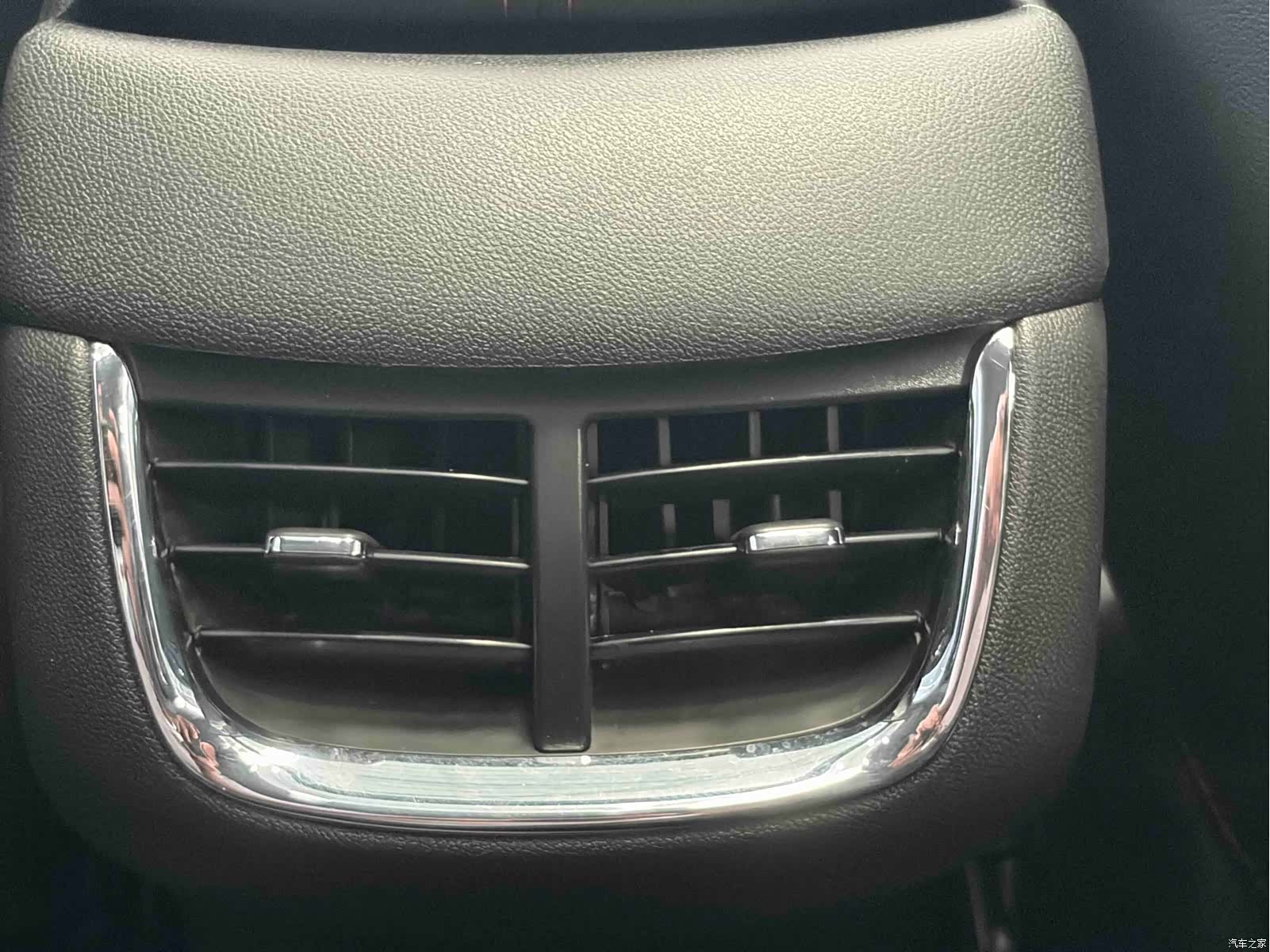 Chevrolet XL, 2022 21
