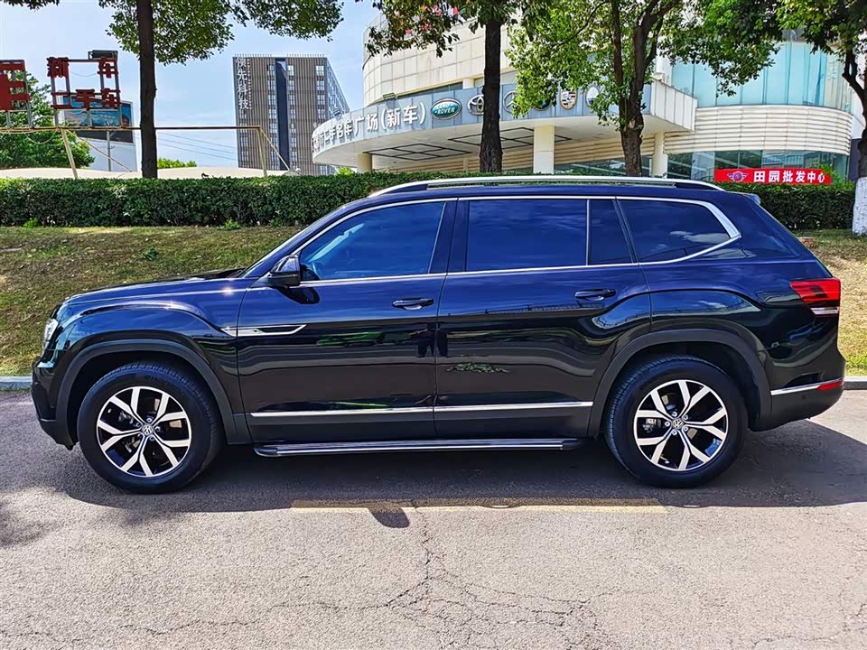 Volkswagen Tourang