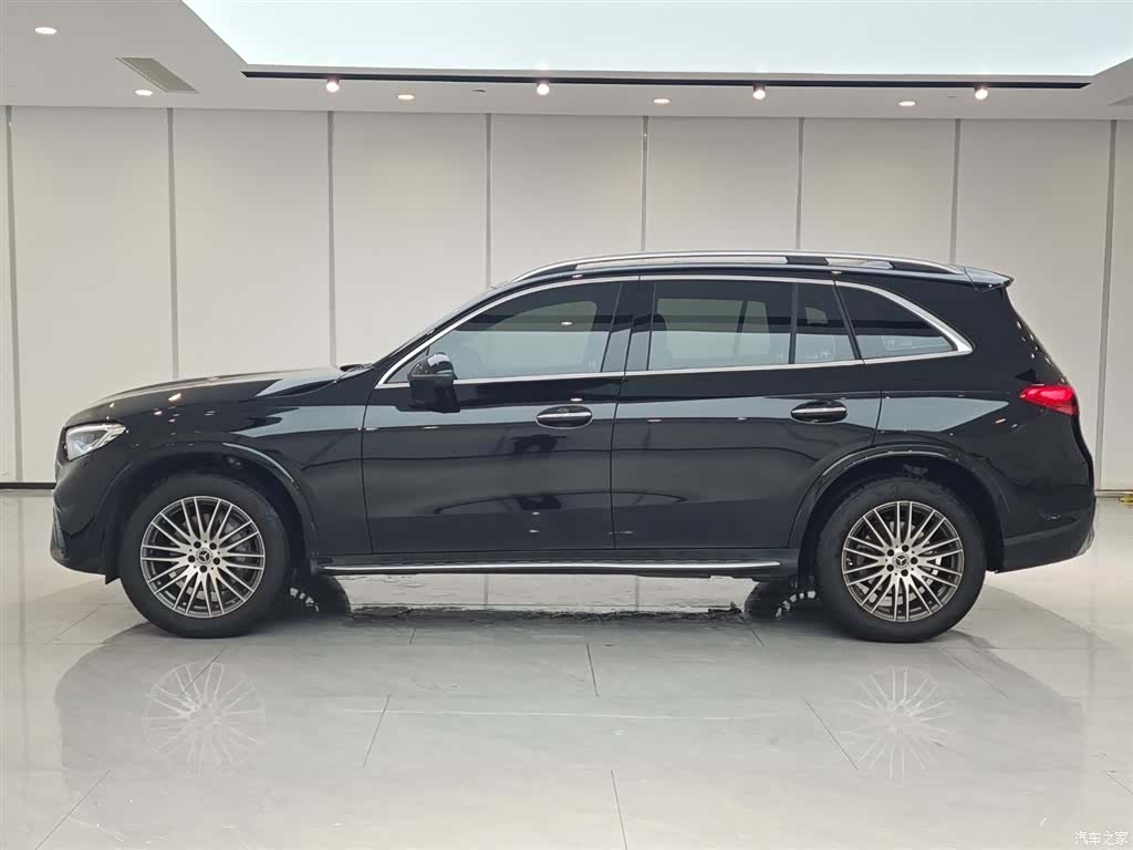 Mercedes-Benz GLC, 2025 3
